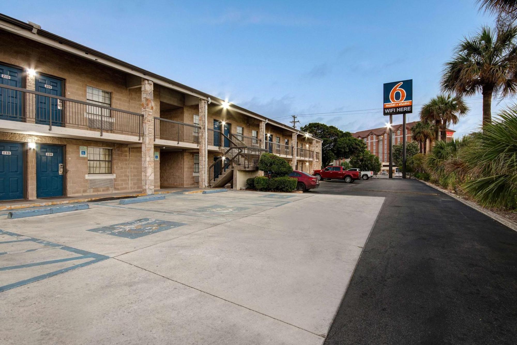 Motel 6-San Antonio, Tx - Northwest Medical Center Esterno foto